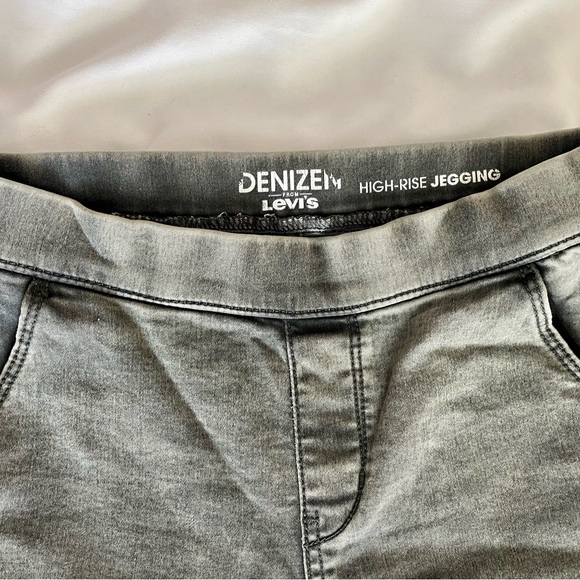 High rise Jegging - Picture 3 of 3